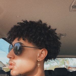 Meet your Posher, Jaylen